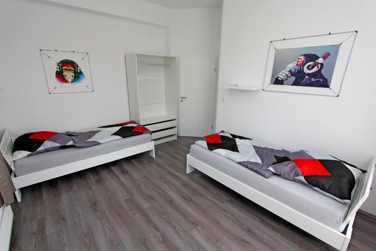 Ferienwohnung Mit 3 Schlafraeumen Neubrandenbourg Extérieur photo